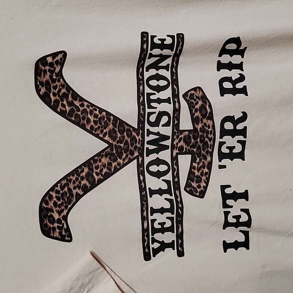 Yellowstone tshirt, lg, soft yellow/cream - Picture 3 of 4